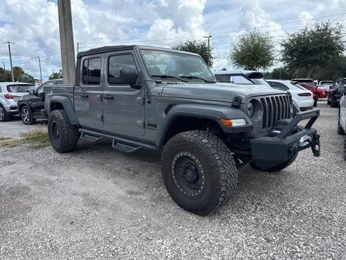 2021 Jeep Gladiator Sport
