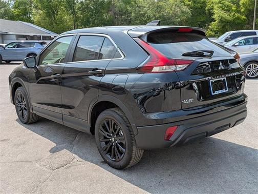 2025 Mitsubishi Eclipse Cross LE