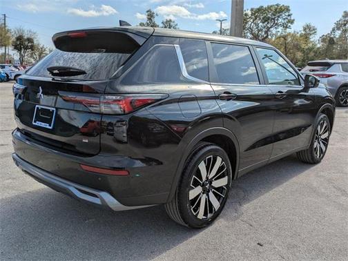 2025 Mitsubishi Outlander SE 2.5 2WD