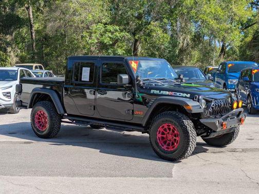 Black Clearcoat 2022 Jeep Gladiator Rubicon