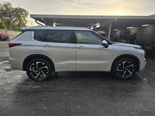 2022 Mitsubishi Outlander SEL 2.5 S-AWC