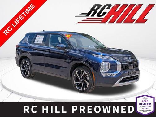 Cosmic Blue Metallic 2024 Mitsubishi Outlander SE