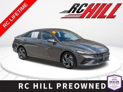 2025 Hyundai ELANTRA SEL