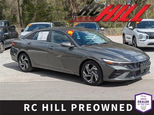 2025 Hyundai ELANTRA SEL