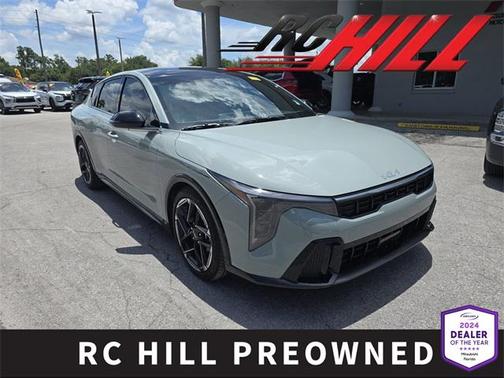 2025 Kia K4 GT-Line