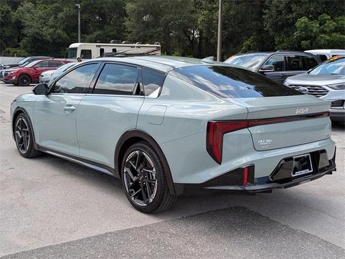 2025 Kia K4 GT-Line