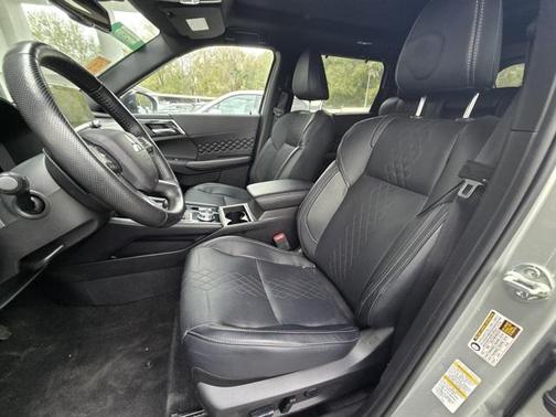 2024 Mitsubishi Outlander SEL Black Edition 2WD