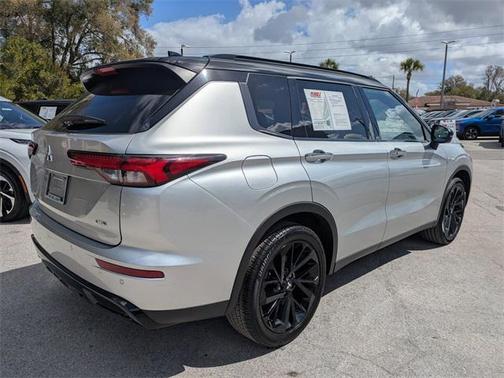 2024 Mitsubishi Outlander SEL Black Edition 2WD