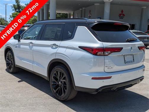 2025 Mitsubishi Outlander PHEV SEL