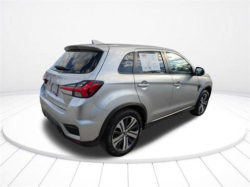 2024 Mitsubishi Outlander Sport SE