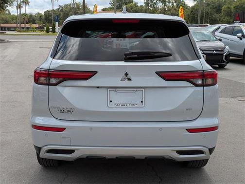 2024 Mitsubishi Outlander SE 2.5 2WD