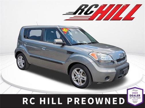 2010 Kia Soul +