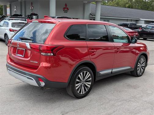 2019 Mitsubishi Outlander ES