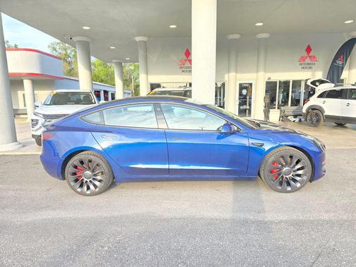 2023 Tesla Model 3 Performance