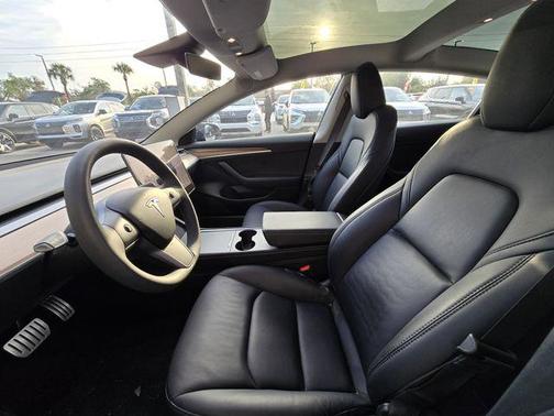 2023 Tesla Model 3 Performance