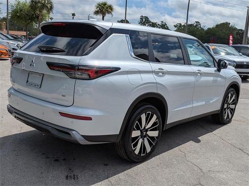 2025 Mitsubishi Outlander SE 2.5 2WD