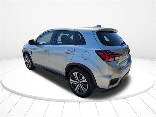 2022 Mitsubishi Outlander Sport SE