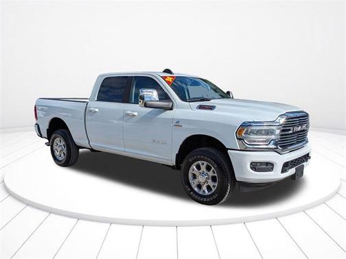 2024 RAM 2500 Laramie Crew Cab 4x4 6'4' Box