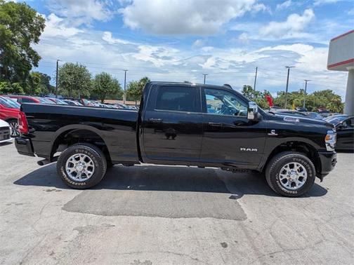2024 RAM 2500 Laramie Crew Cab 4x4 6'4' Box