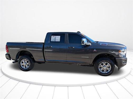 2024 RAM 2500 Laramie Crew Cab 4x4 6'4' Box