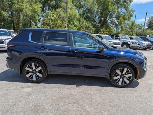 2025 Mitsubishi Outlander SE 2.5 2WD
