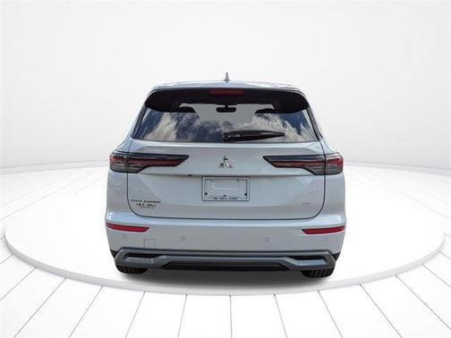 2025 Mitsubishi Outlander SE 2.5 2WD