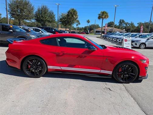 2021 Ford Shelby GT500 Base