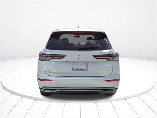 2025 Mitsubishi Outlander SE 2.5 2WD