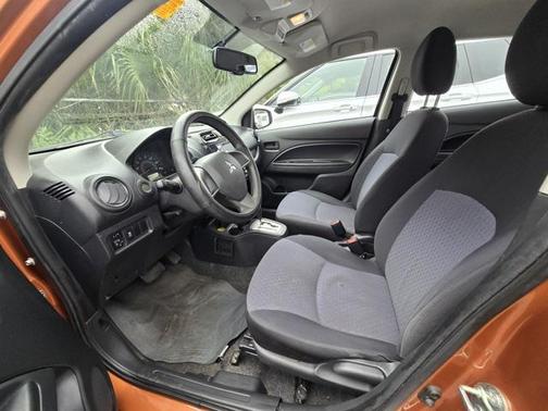 2017 Mitsubishi Mirage ES