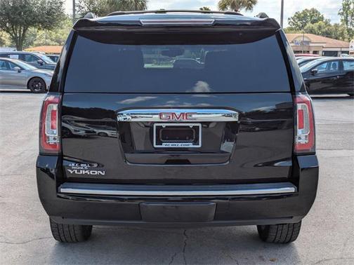 2018 GMC Yukon Denali