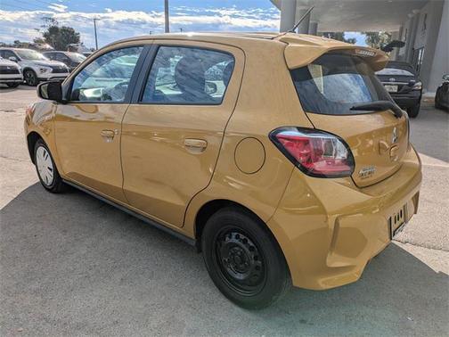 2024 Mitsubishi Mirage ES
