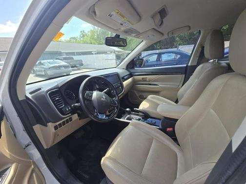 2018 Mitsubishi Outlander SEL