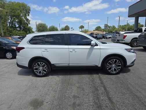 2018 Mitsubishi Outlander SEL