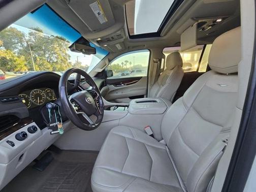 2015 Cadillac Escalade ESV Premium