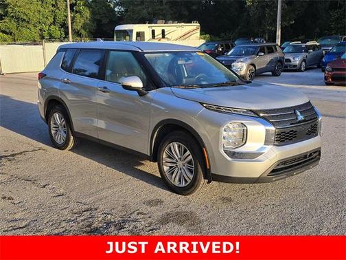 2023 Mitsubishi Outlander ES 2.5 2WD