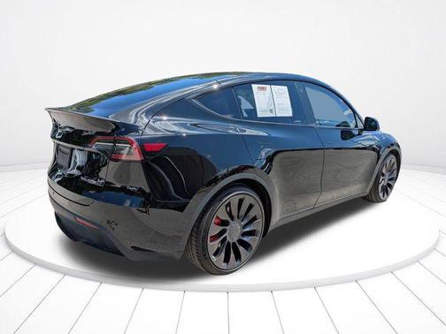 Solid Black 2022 Tesla Model Y Performance Dual Motor All-Wheel Drive