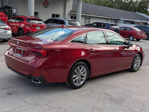 2022 Toyota Avalon XLE