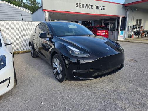 Solid Black 2023 Tesla Model Y Long Range Dual Motor All-Wheel Drive