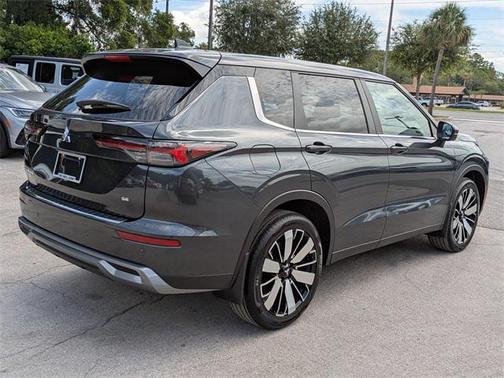 2025 Mitsubishi Outlander SE 2.5 2WD
