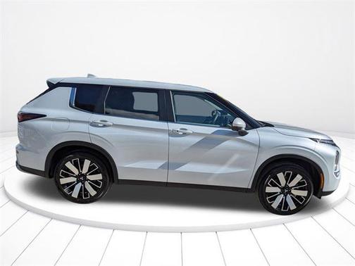 2025 Mitsubishi Outlander SE 2.5 2WD