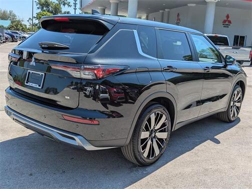 2025 Mitsubishi Outlander SE 2.5 2WD