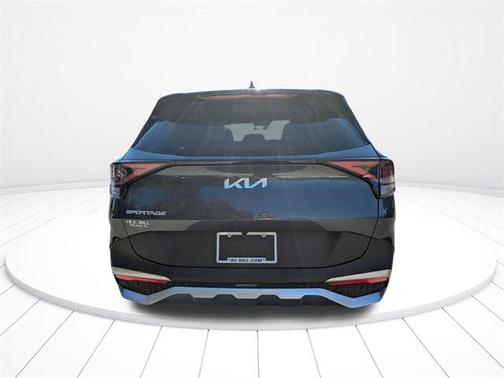 2025 Kia Sportage LX