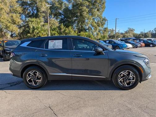 2025 Kia Sportage LX