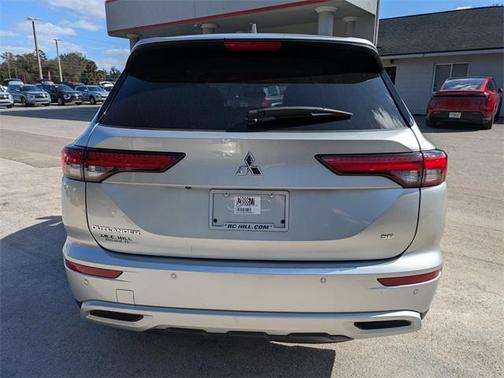 2024 Mitsubishi Outlander SE 2.5 2WD