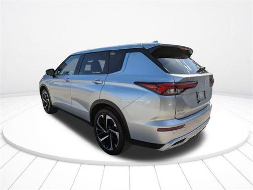 2024 Mitsubishi Outlander SE 2.5 2WD