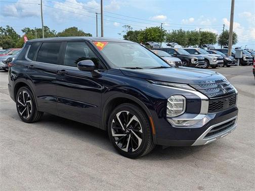 2022 Mitsubishi Outlander SE 2.5 2WD