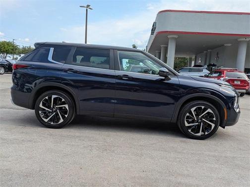 2022 Mitsubishi Outlander SE 2.5 2WD