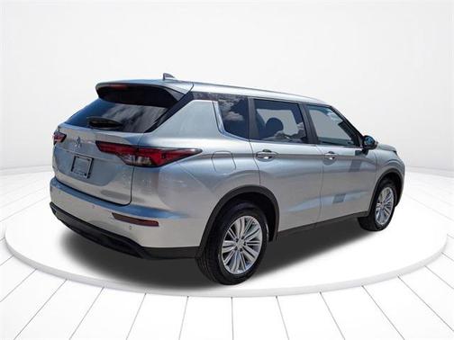 2023 Mitsubishi Outlander ES 2.5 2WD