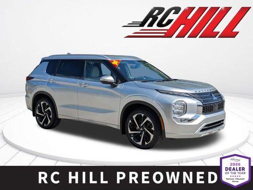 Alloy Silver Metallic 2024 Mitsubishi Outlander SEL 2.5 2WD