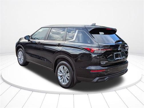 2025 Mitsubishi Outlander ES 2.5 2WD